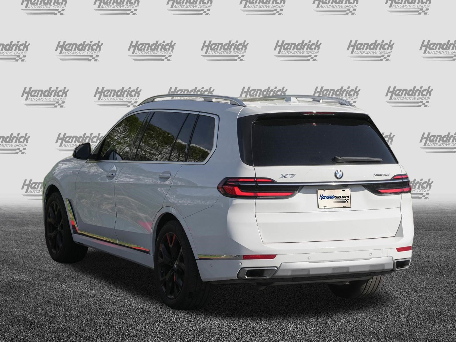 2023 BMW X7 xDrive40i photo 6