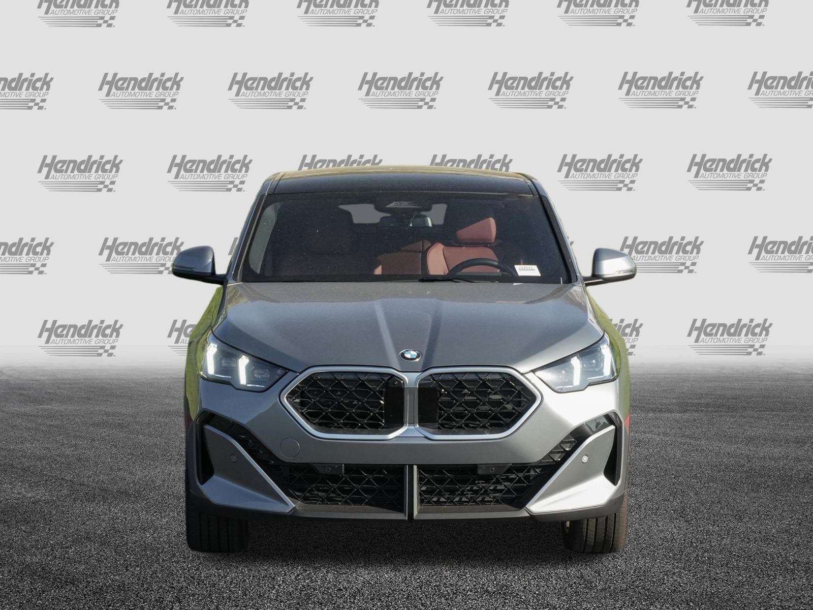 2026 BMW X2 xDrive28i photo 2