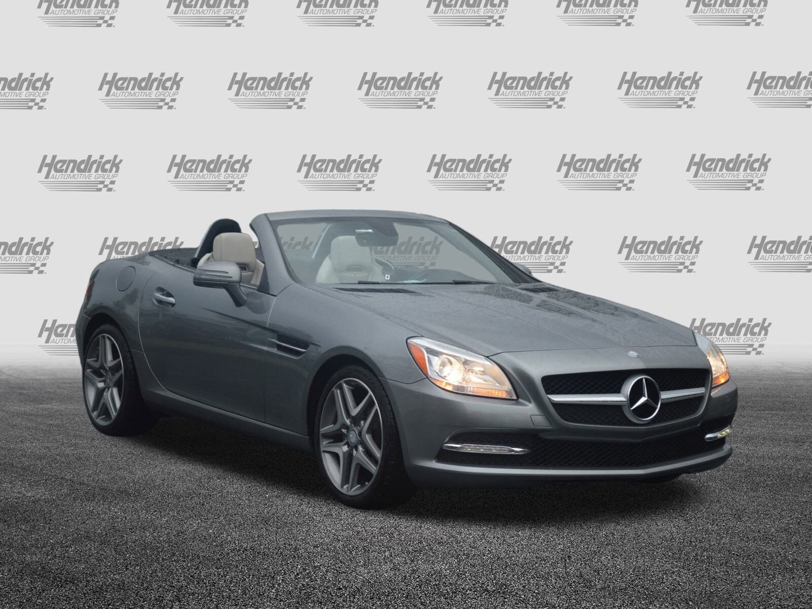 2015 Mercedes Benz SLK 250 photo 3