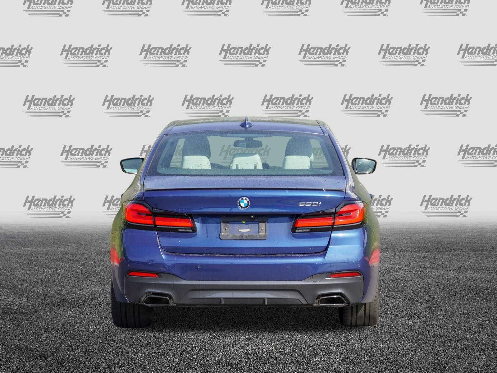 2023 BMW 5 Series 530i photo 6