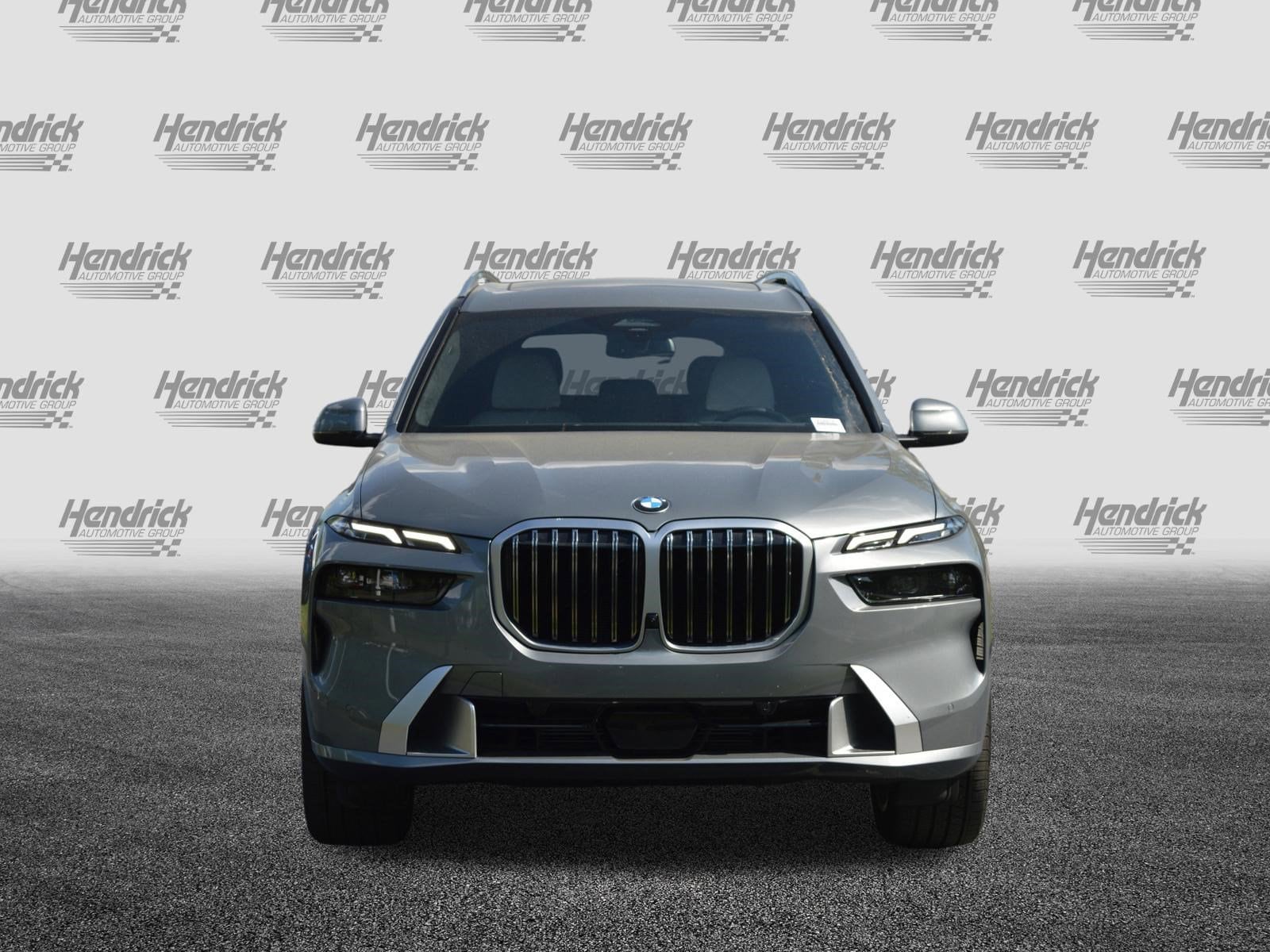 2026 BMW X7 xDrive40i photo 5