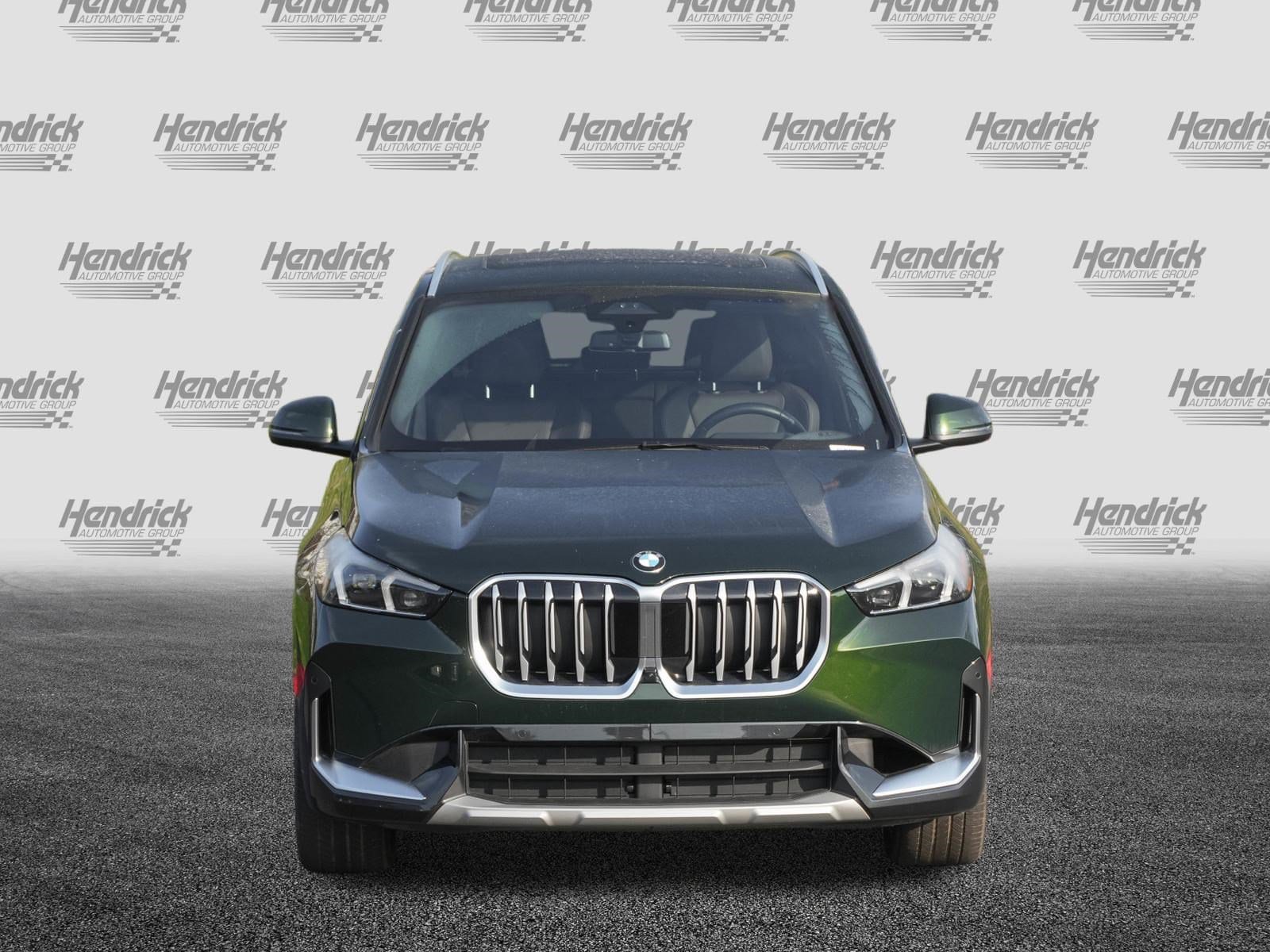 2025 BMW X1 xDrive28i photo 2