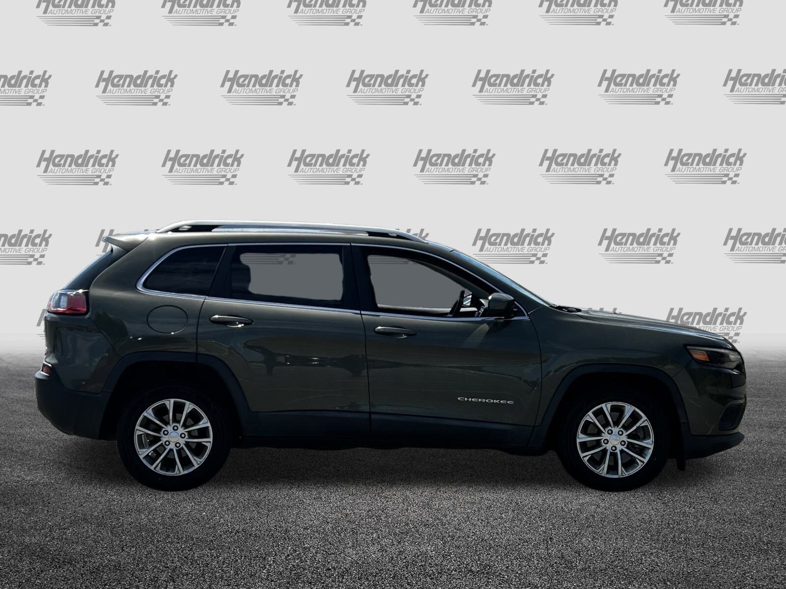 2019 Jeep Cherokee Latitude photo 3