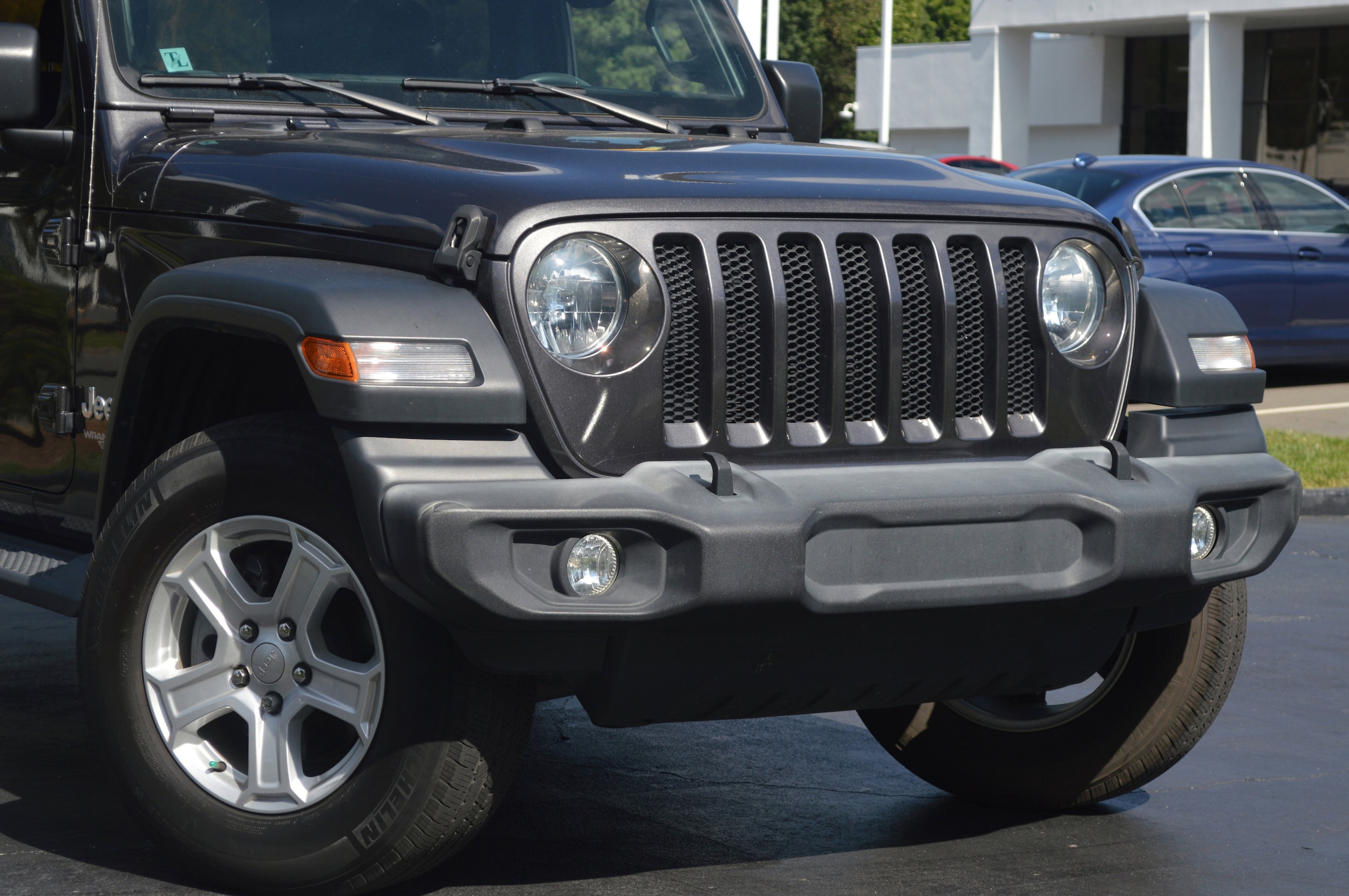 Used 2019 Jeep Wrangler Sport S with VIN 1C4GJXAN8KW512149 for sale in Kansas City