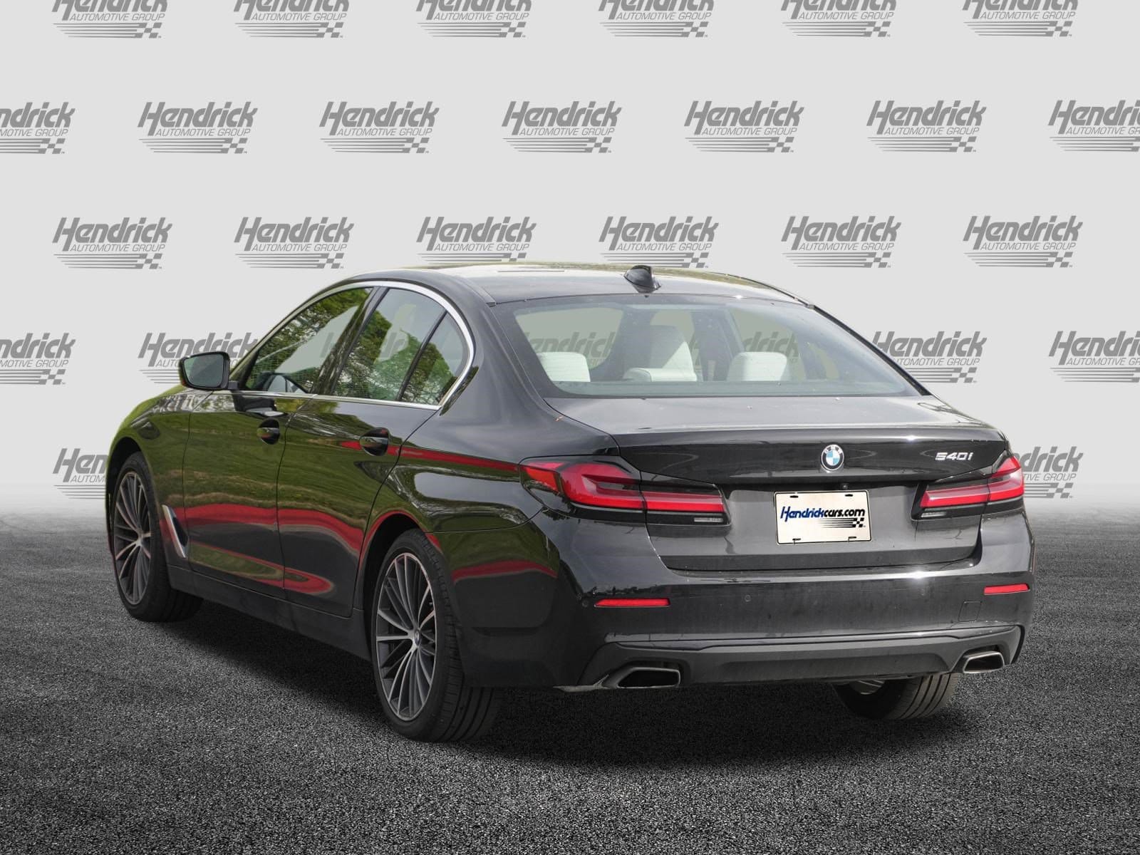 2023 BMW 5 Series 540i photo 6