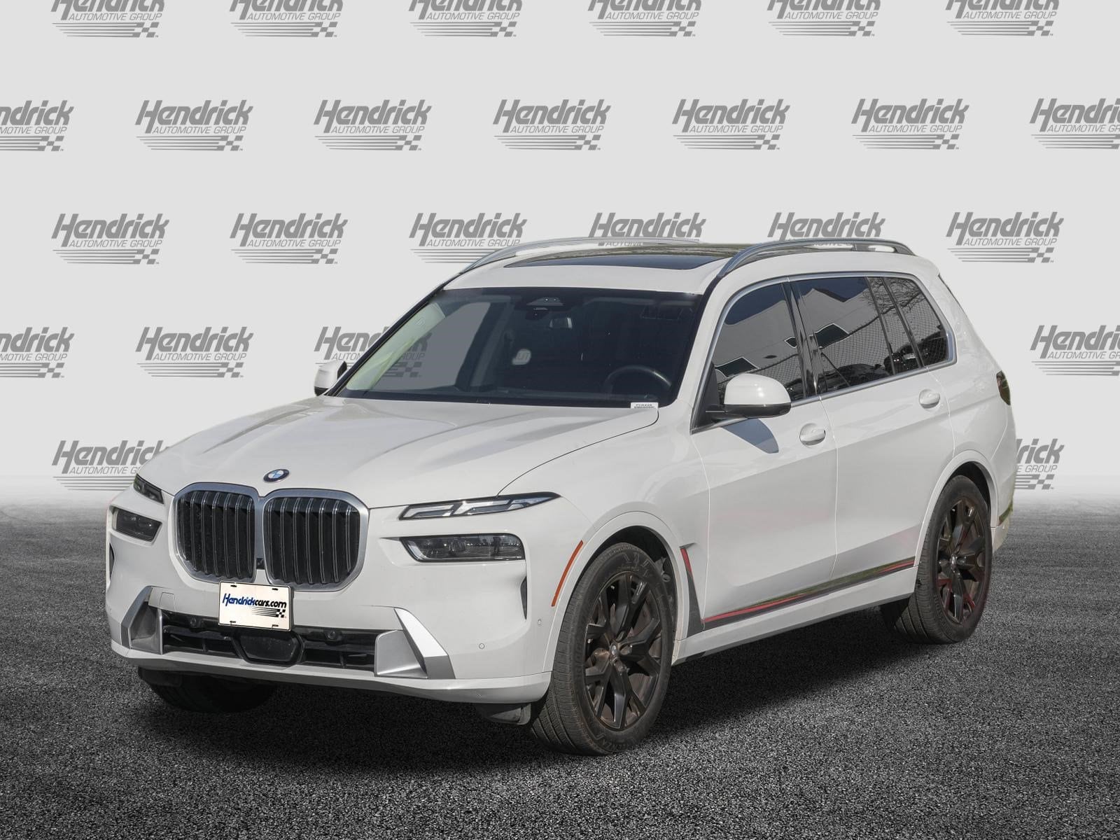 2023 BMW X7 xDrive40i photo 4