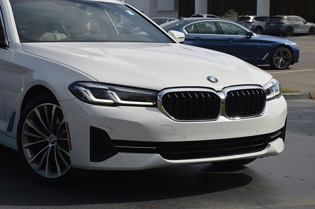 Used 2021 BMW 5 Series 530i Sedan