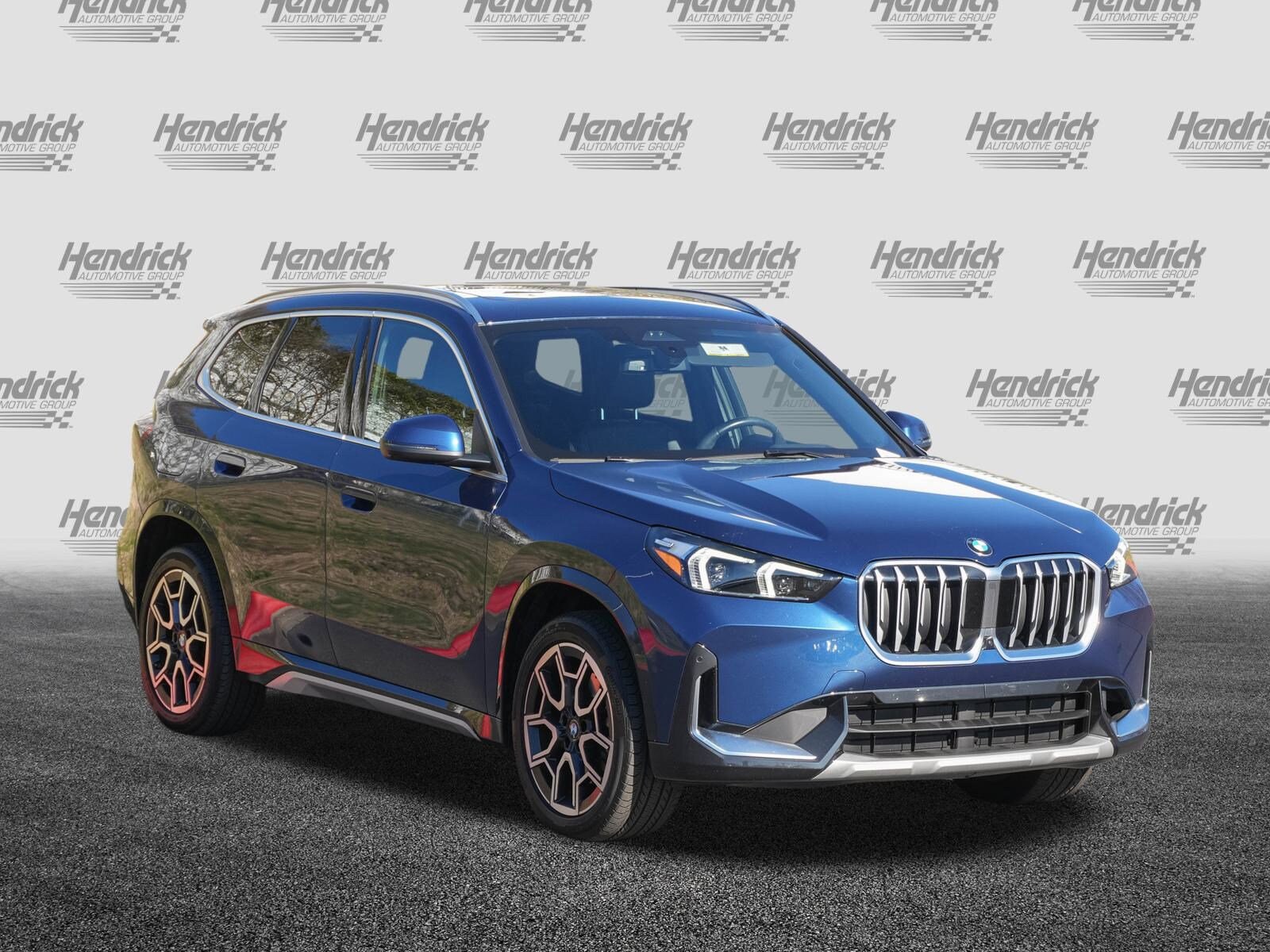 2025 Bmw X1 XDrive28i photo 2
