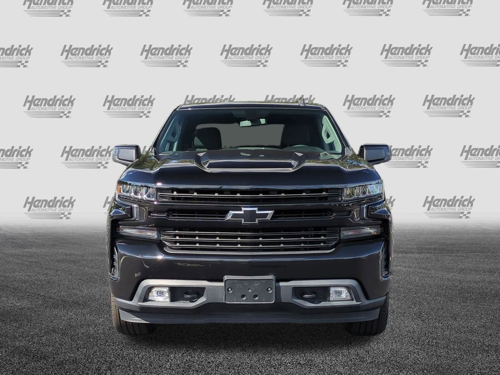 2020 Chevrolet Silverado 1500 RST photo 2