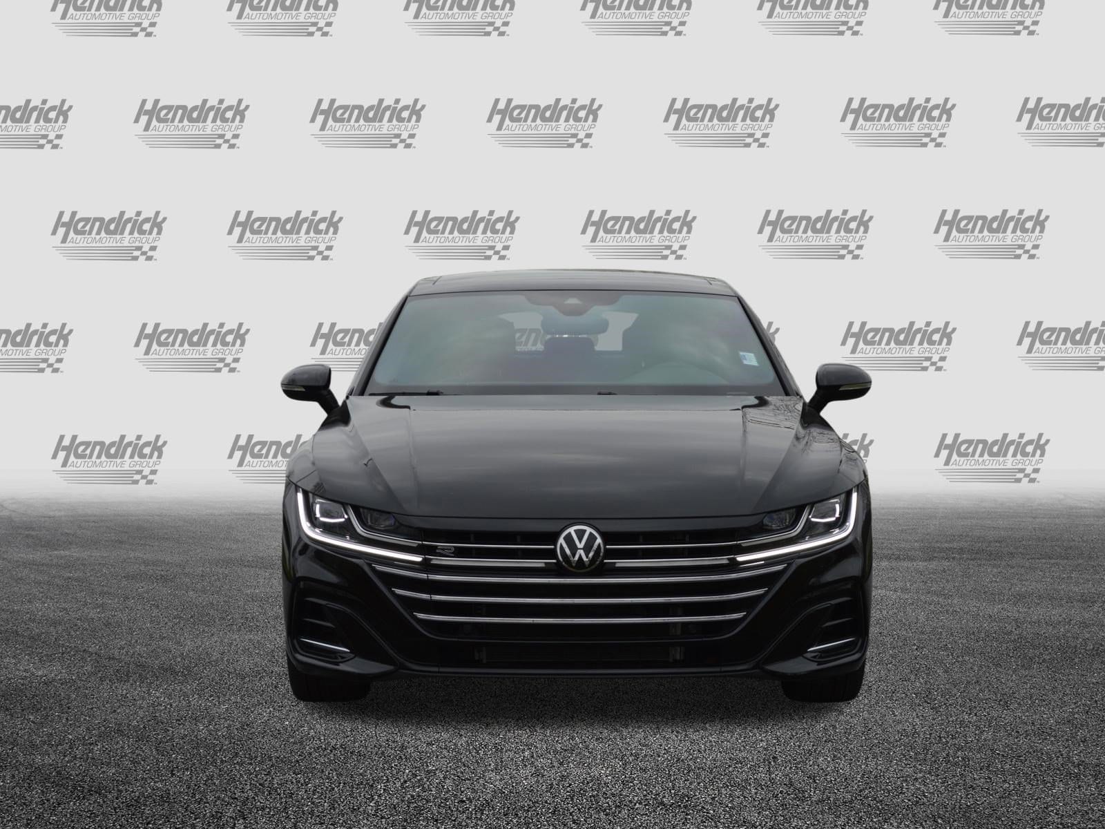 2023 Volkswagen Arteon SEL R-Line 4MOTION photo 5