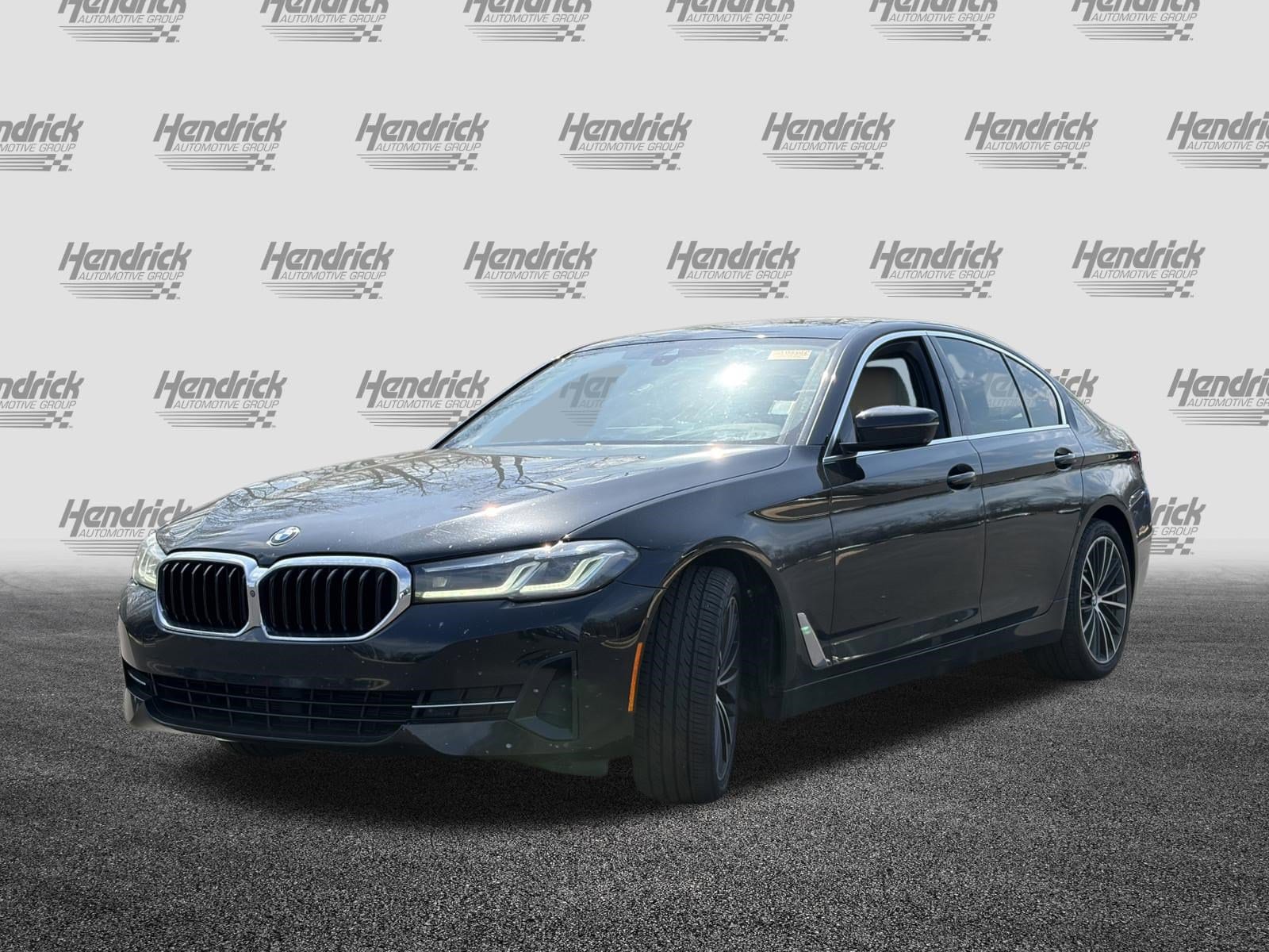 2021 BMW 5 Series 530i photo 6