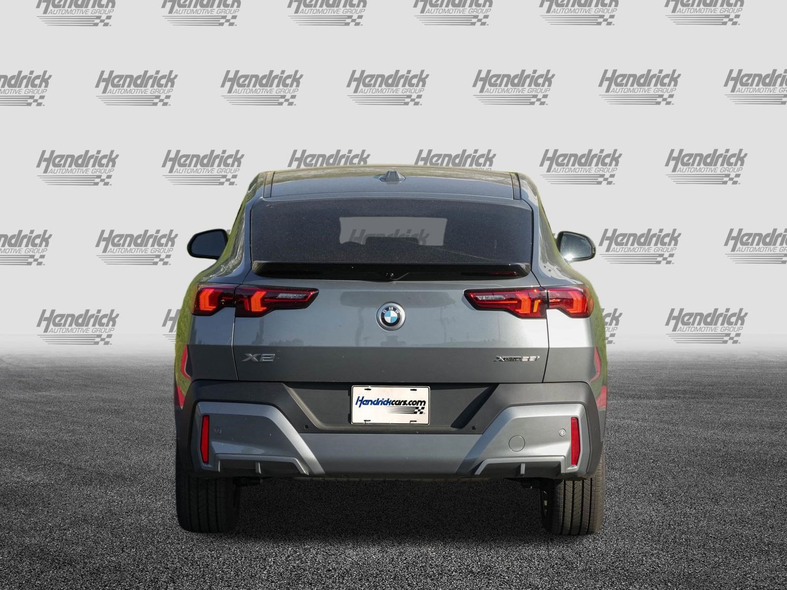 2026 BMW X2 xDrive28i photo 3