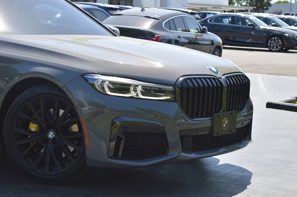 Used 2022 BMW 7 Series 740i Sedan