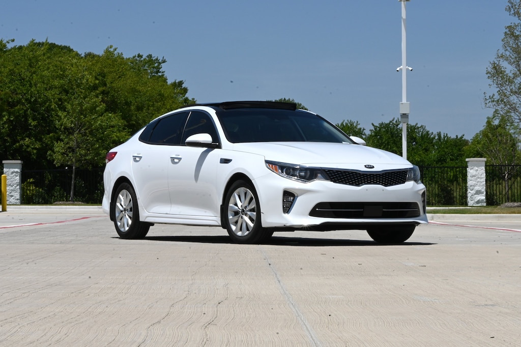 Used 2018 Kia Optima EX Sedan