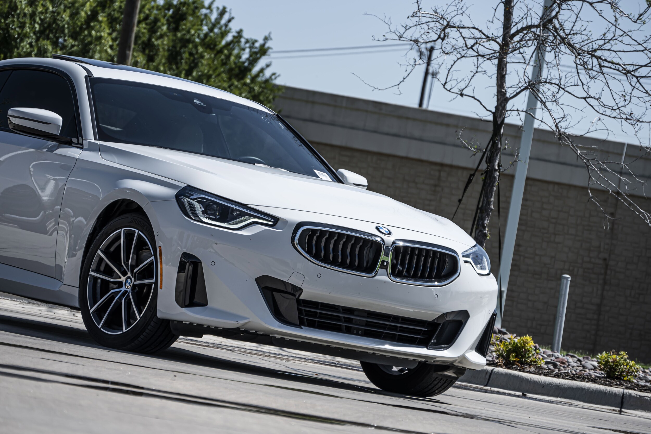 2024 Bmw 230i xDrive photo 3