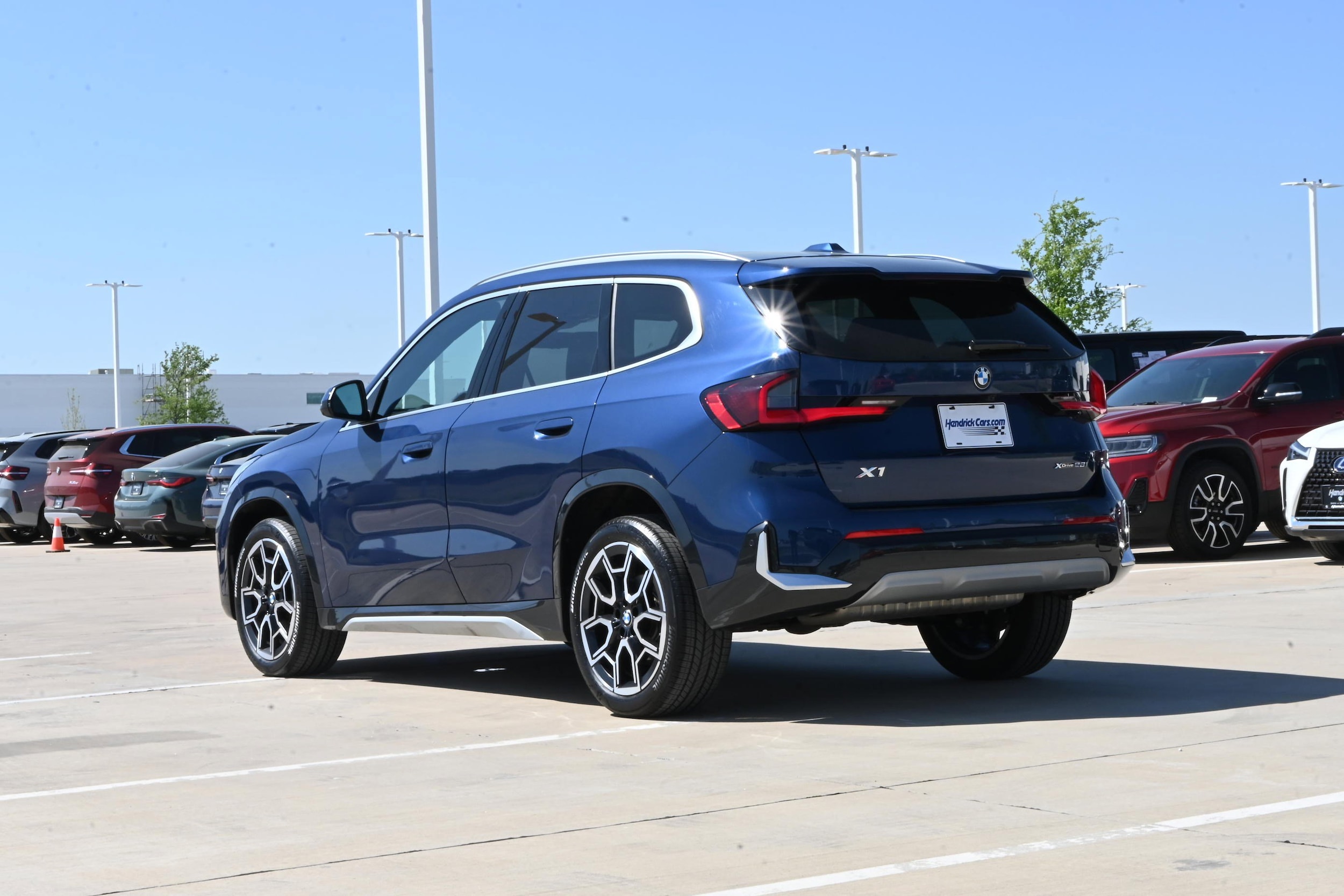 2025 BMW X1 xDrive28i photo 6