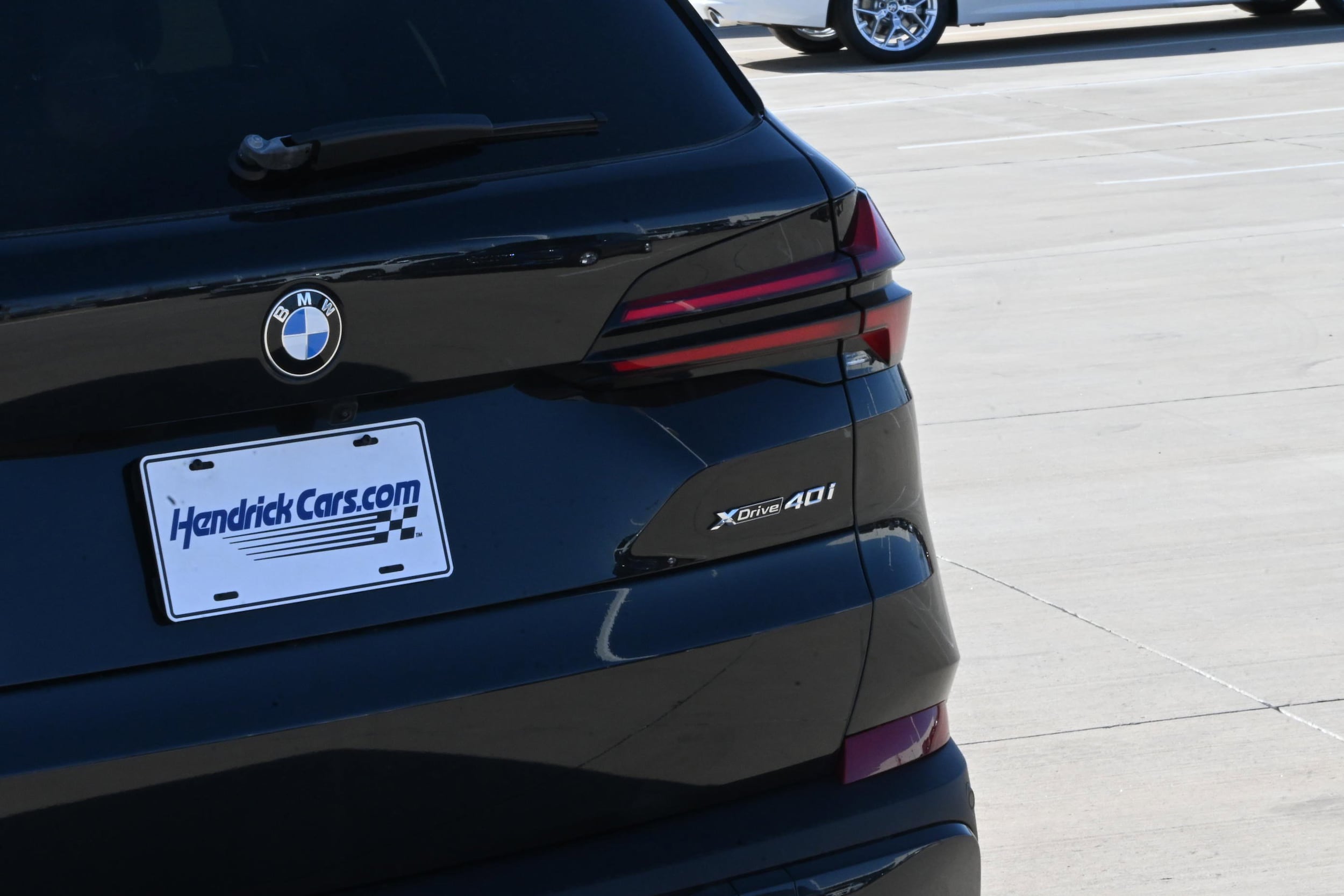 2025 BMW X5 xDrive40i photo 3