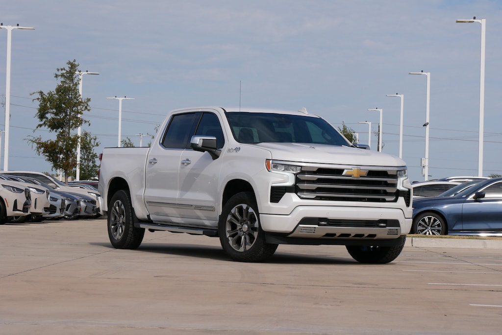 Used 2024 Chevrolet Silverado 1500 High Country 4WD Crew Cab Pickup