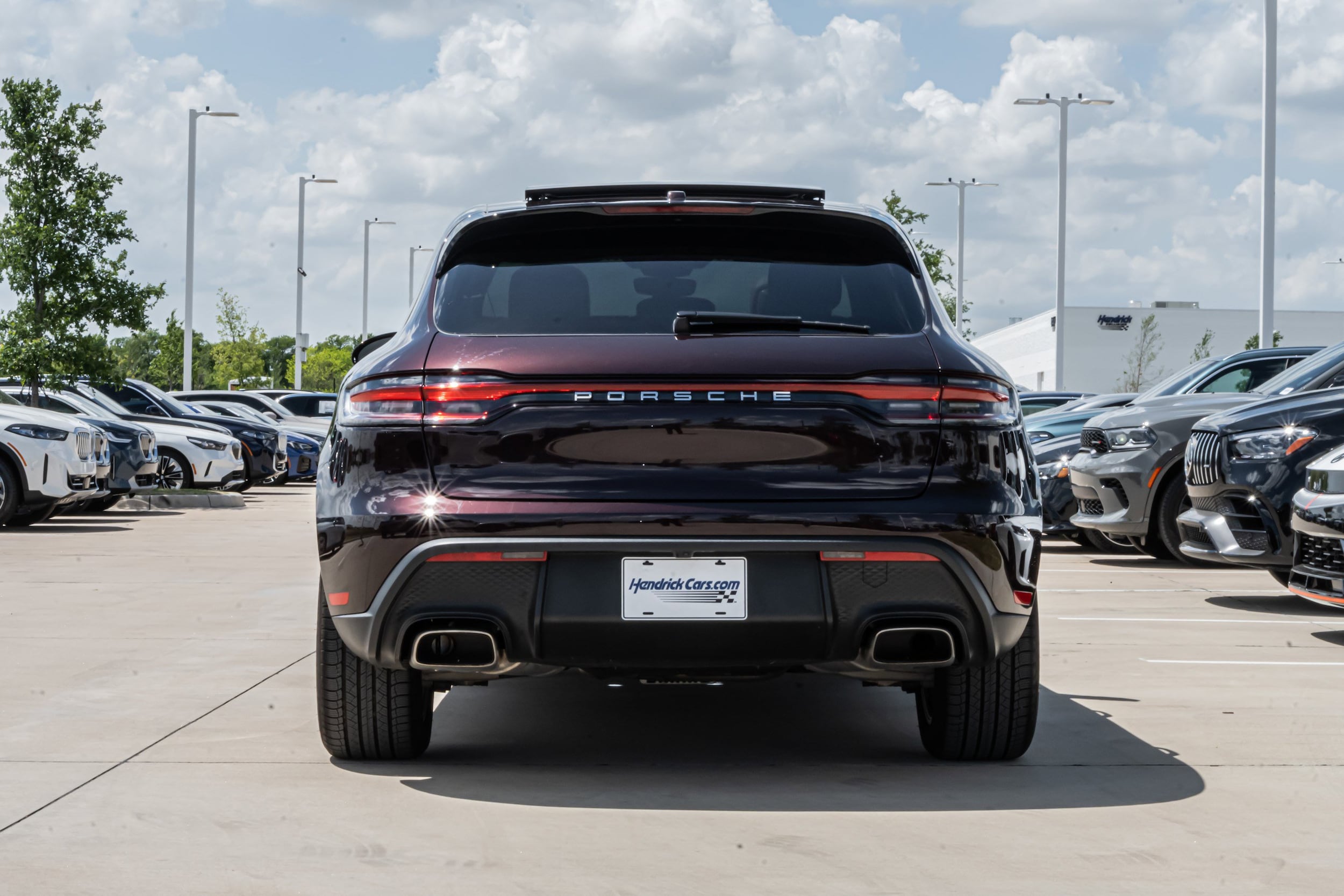 2024 Porsche Macan photo 6