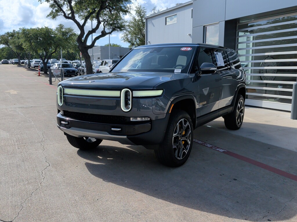 Used 2024 Rivian R1S Adventure SUV