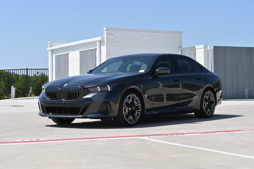 Used 2026 BMW 5 Series 550e xDrive Sedan