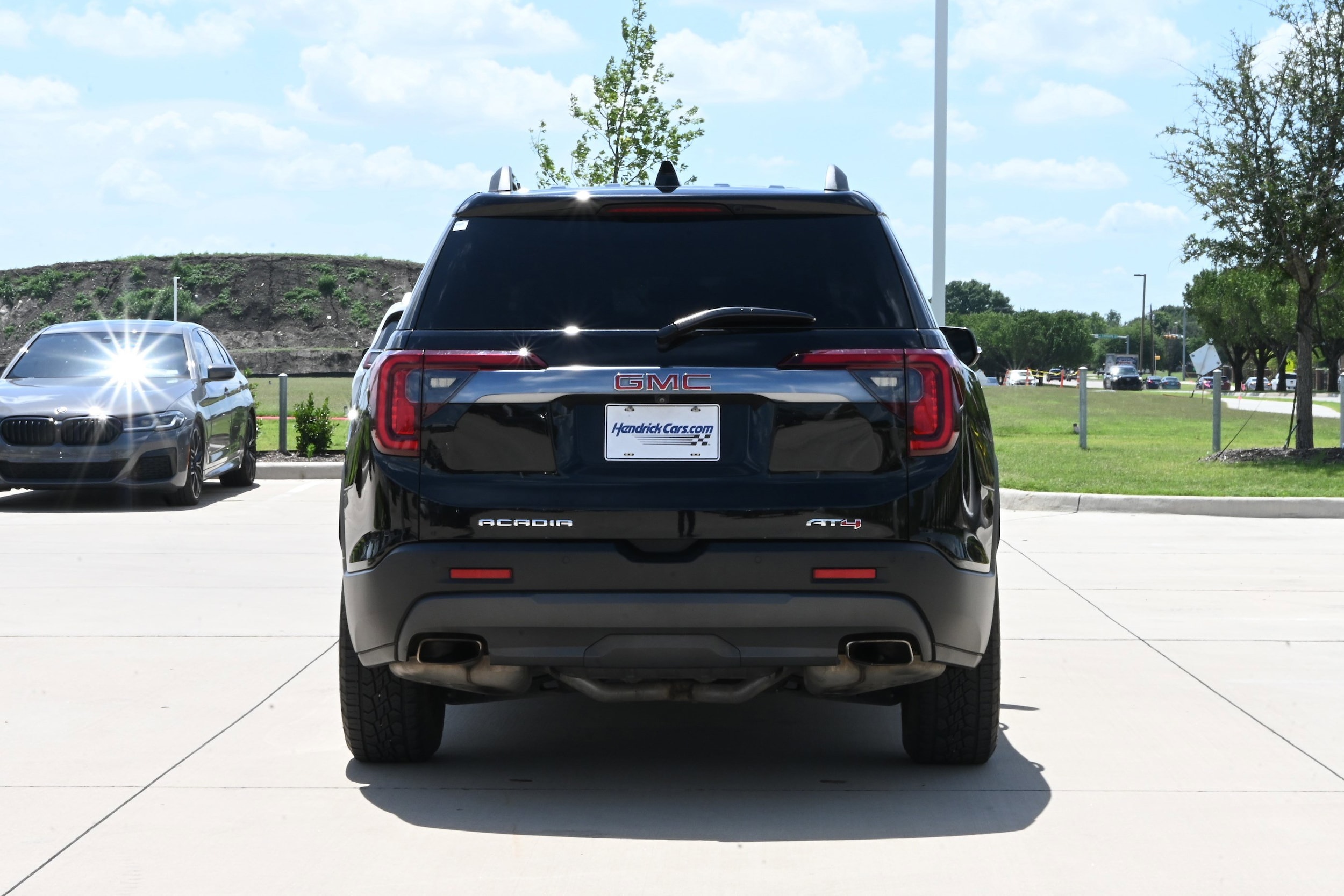GMC Acadia AT4 Luxury AWD
