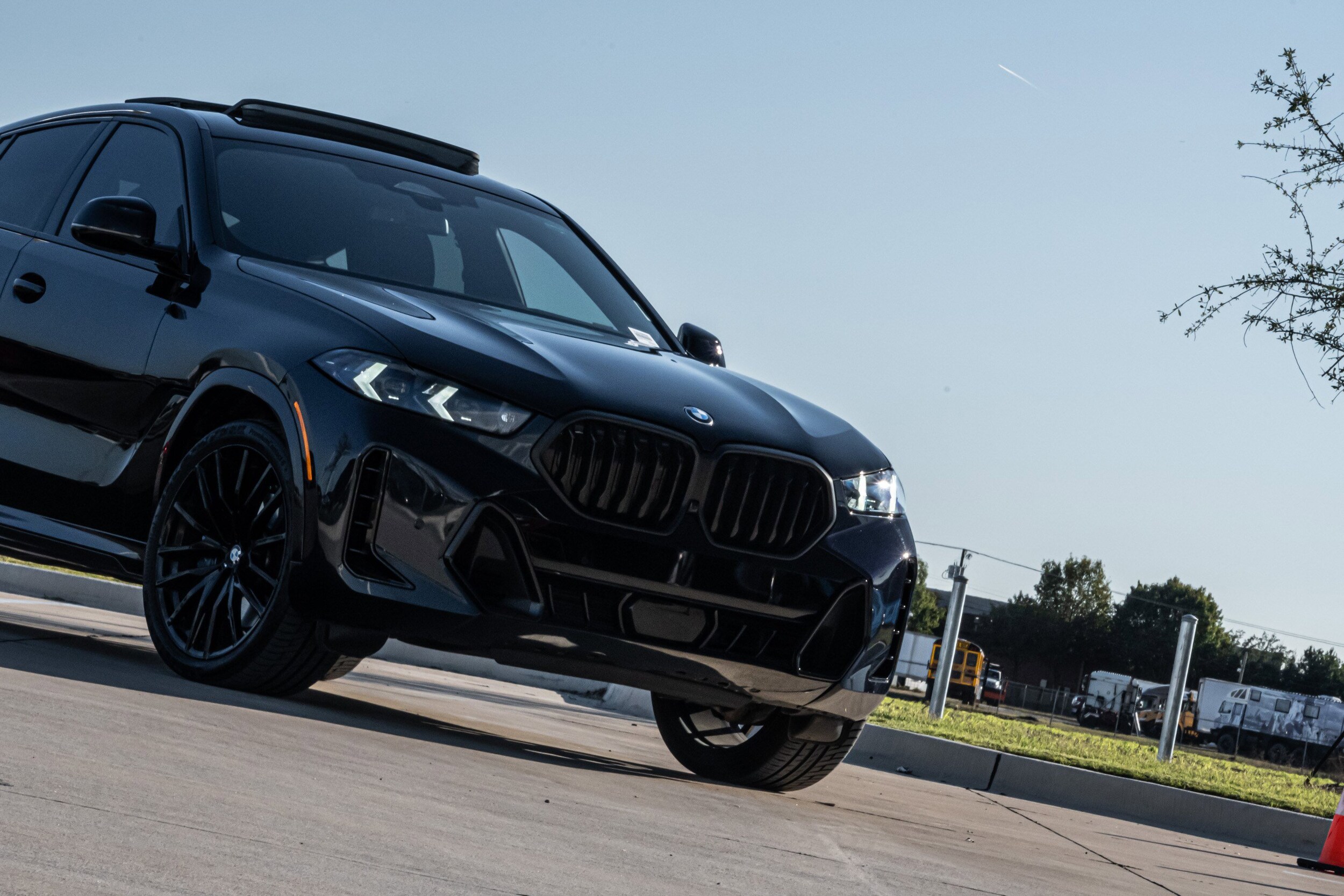 2025 Bmw X6 xDrive40i photo 3