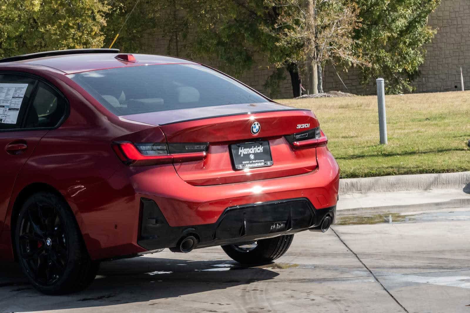 2026 BMW 3 Series 330i photo 4