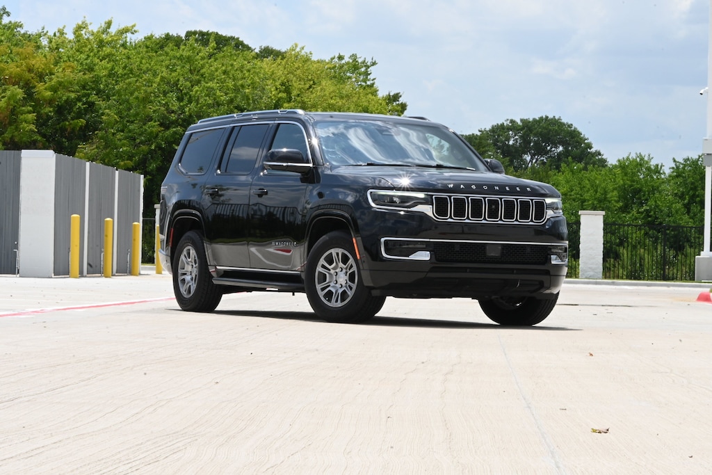Used 2023 Jeep Wagoneer 4x4 SUV