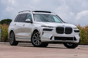 2025 BMW X7 xDrive40i SUV