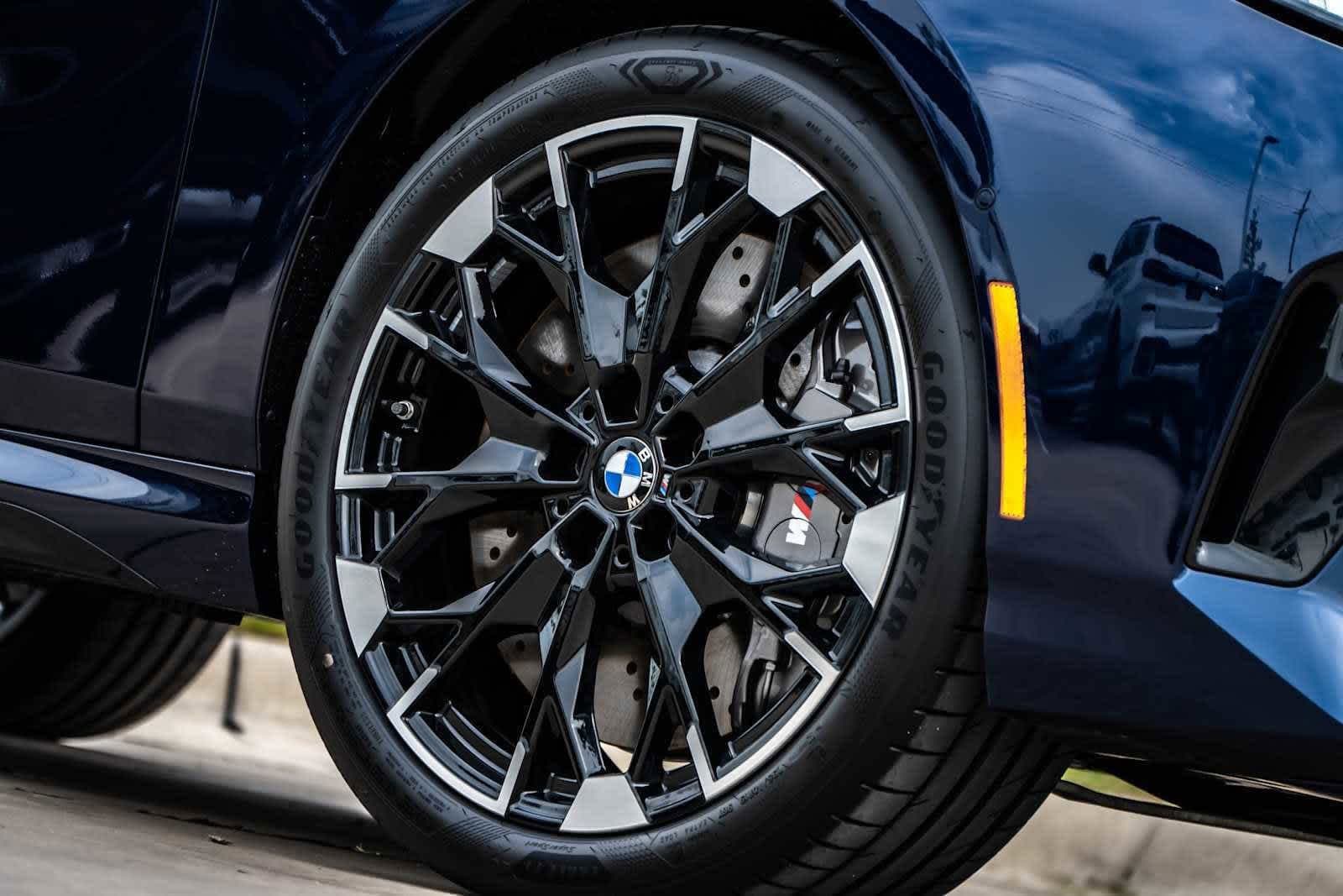 2025 BMW 2 Series M235 xDrive Gran Coupe photo 5