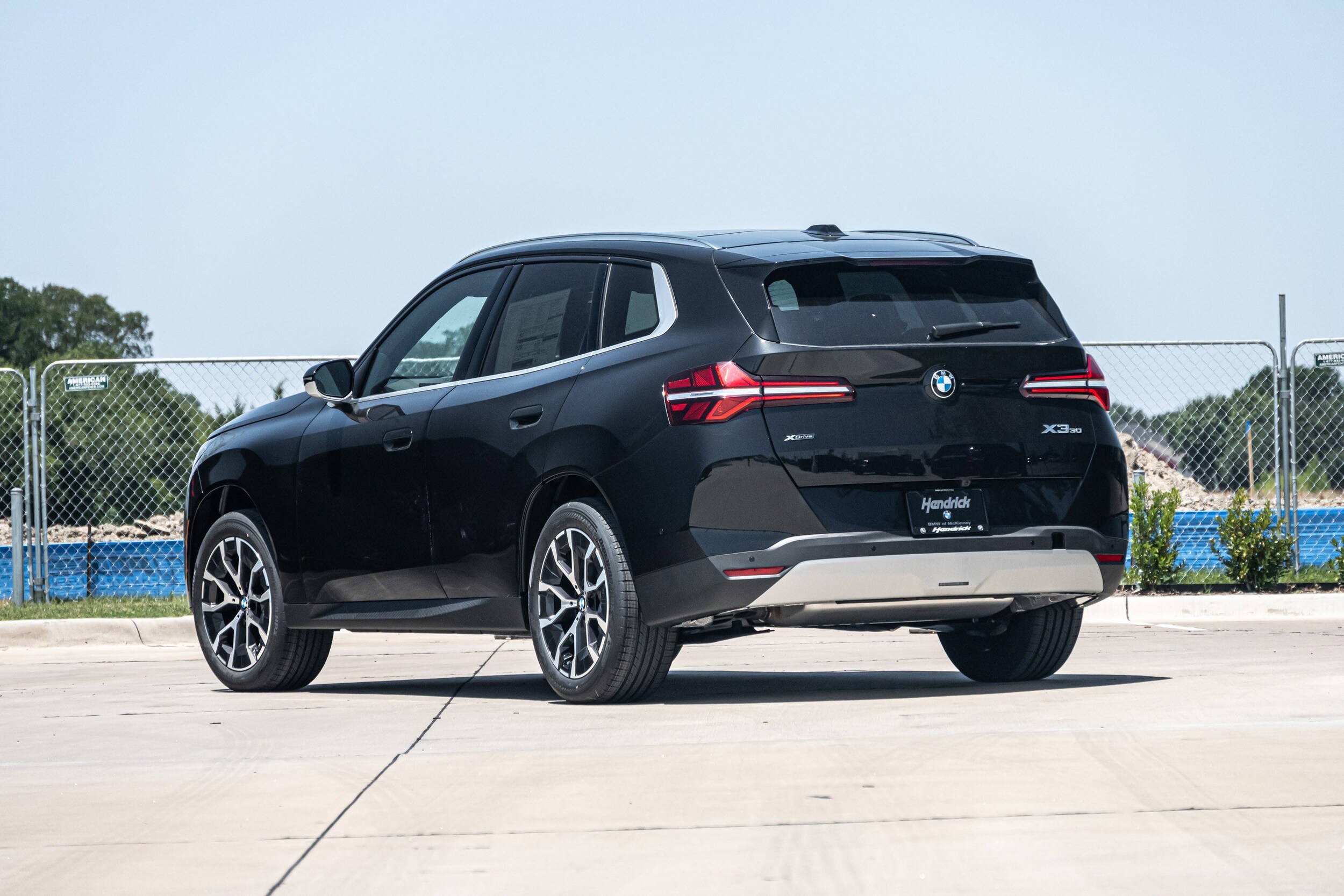 2025 Bmw X3 30x Drive photo 2