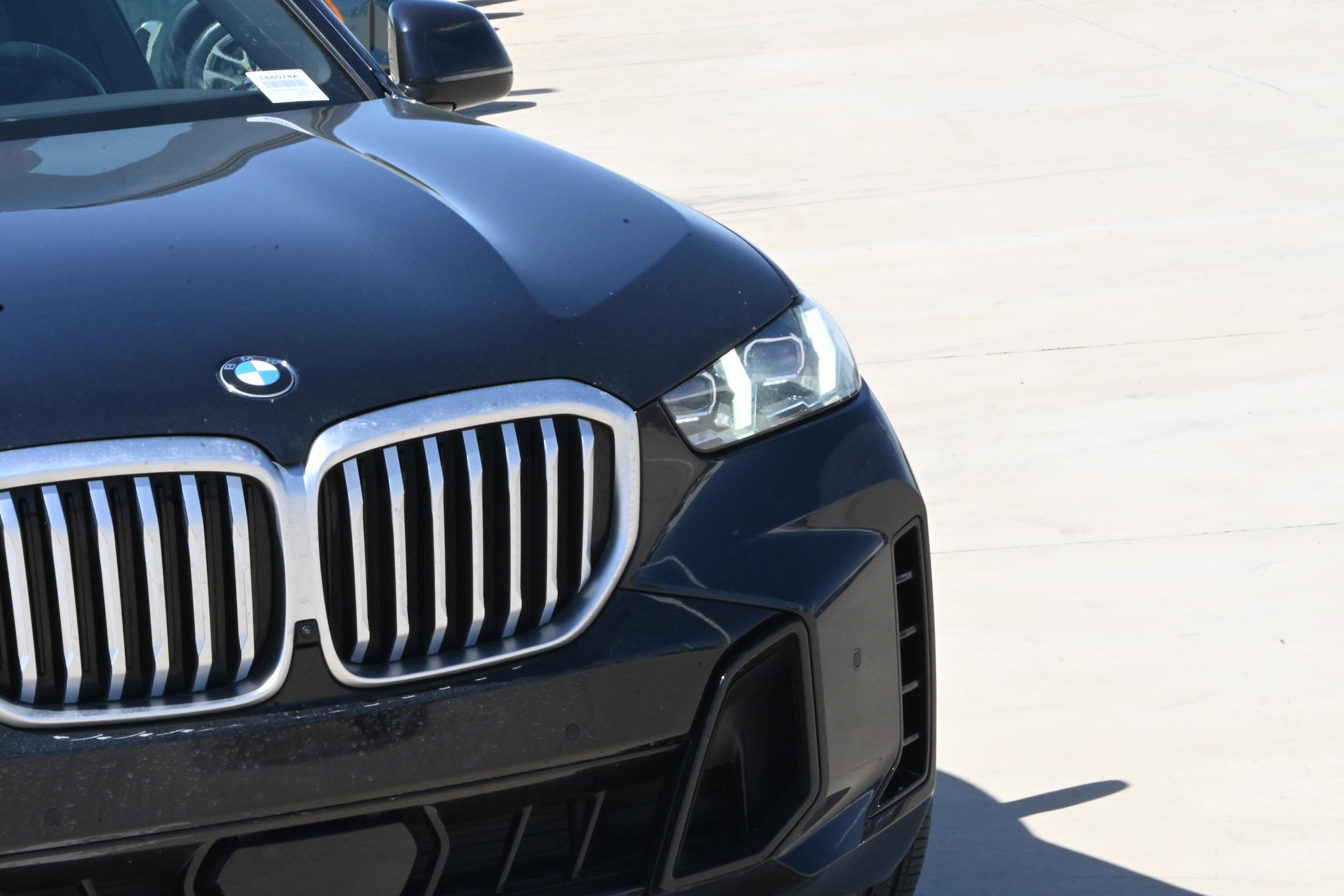 2025 BMW X5 xDrive40i photo 6