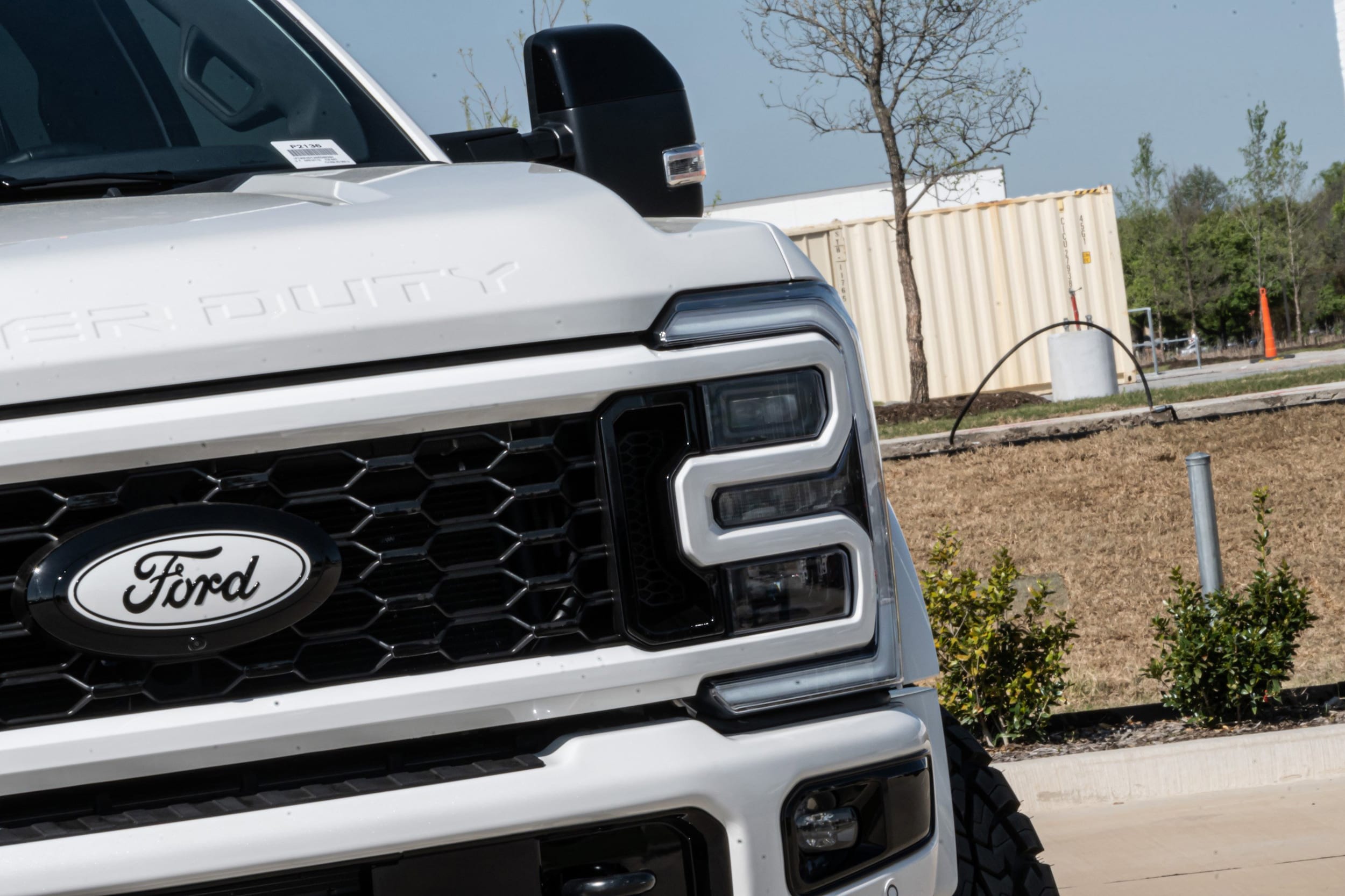 2025 Ford Super Duty F-450 DRW Platinum 4WD Crew Cab photo 3