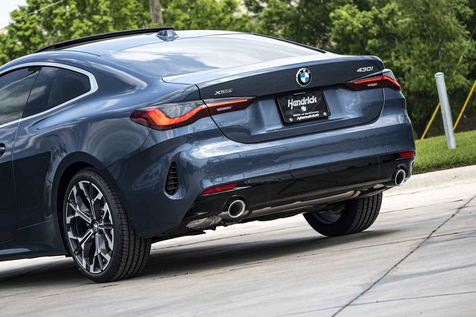 2025 BMW 4 Series 430i xDrive photo 4