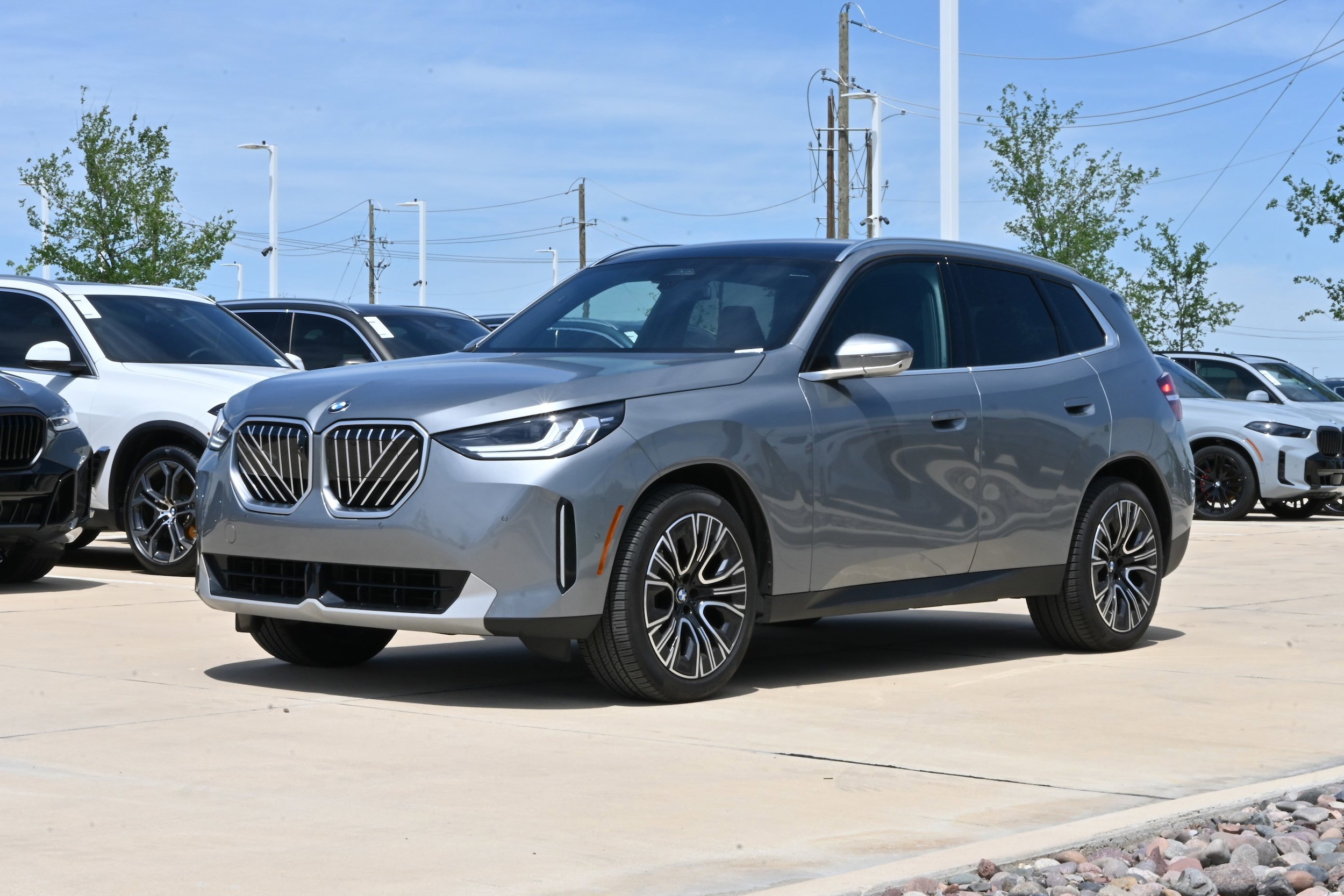 2025 BMW X3 30 xDrive photo 4