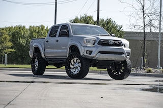 2015 Toyota Tacoma PreRunner Double Cab V6 Pickup