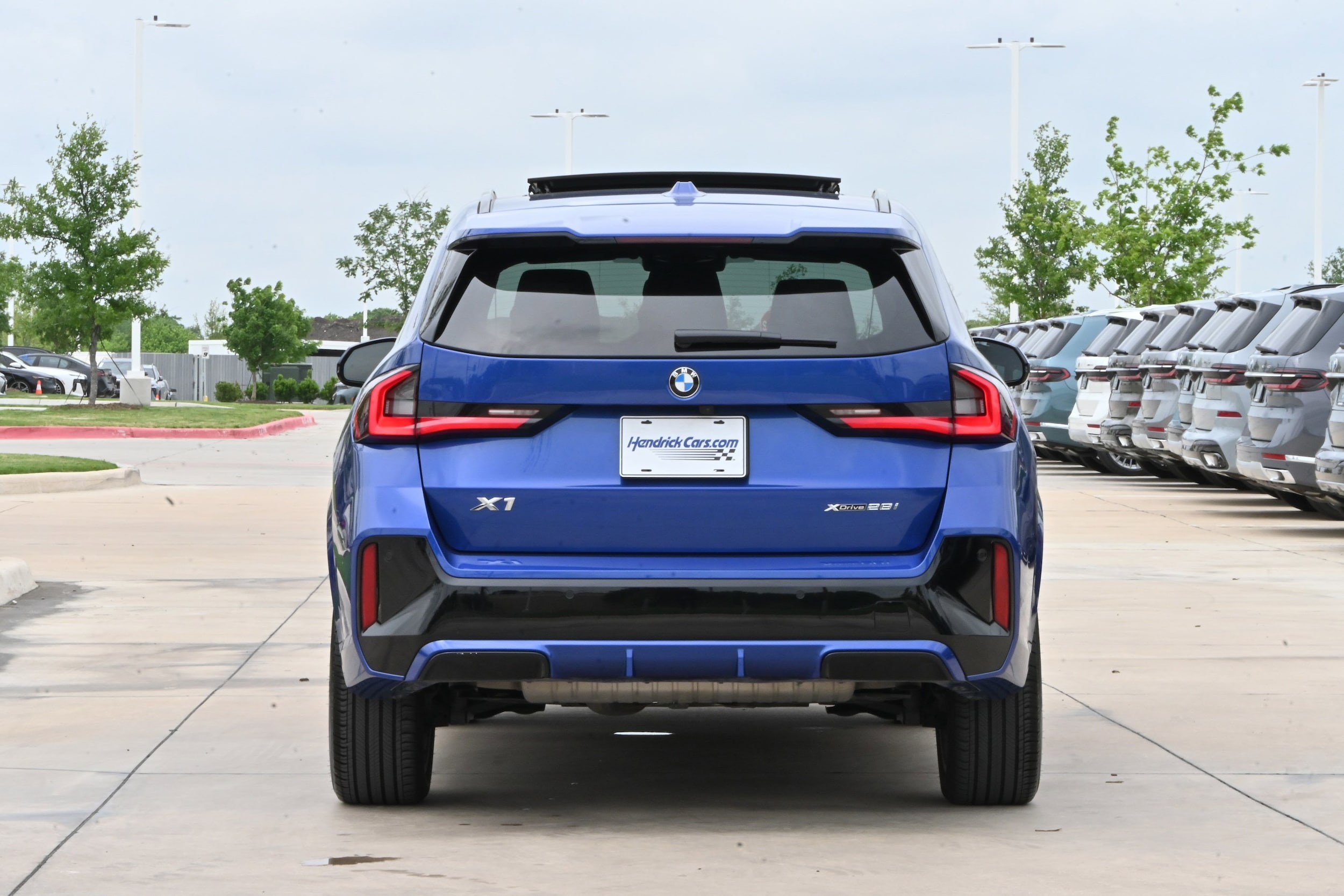 2024 BMW X1 xDrive28i photo 3