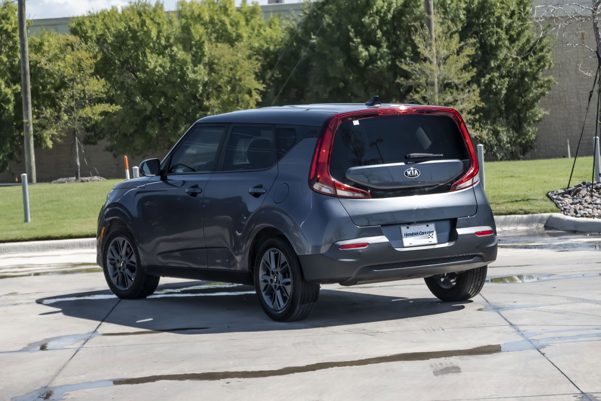 2020 Kia Soul EX photo 2