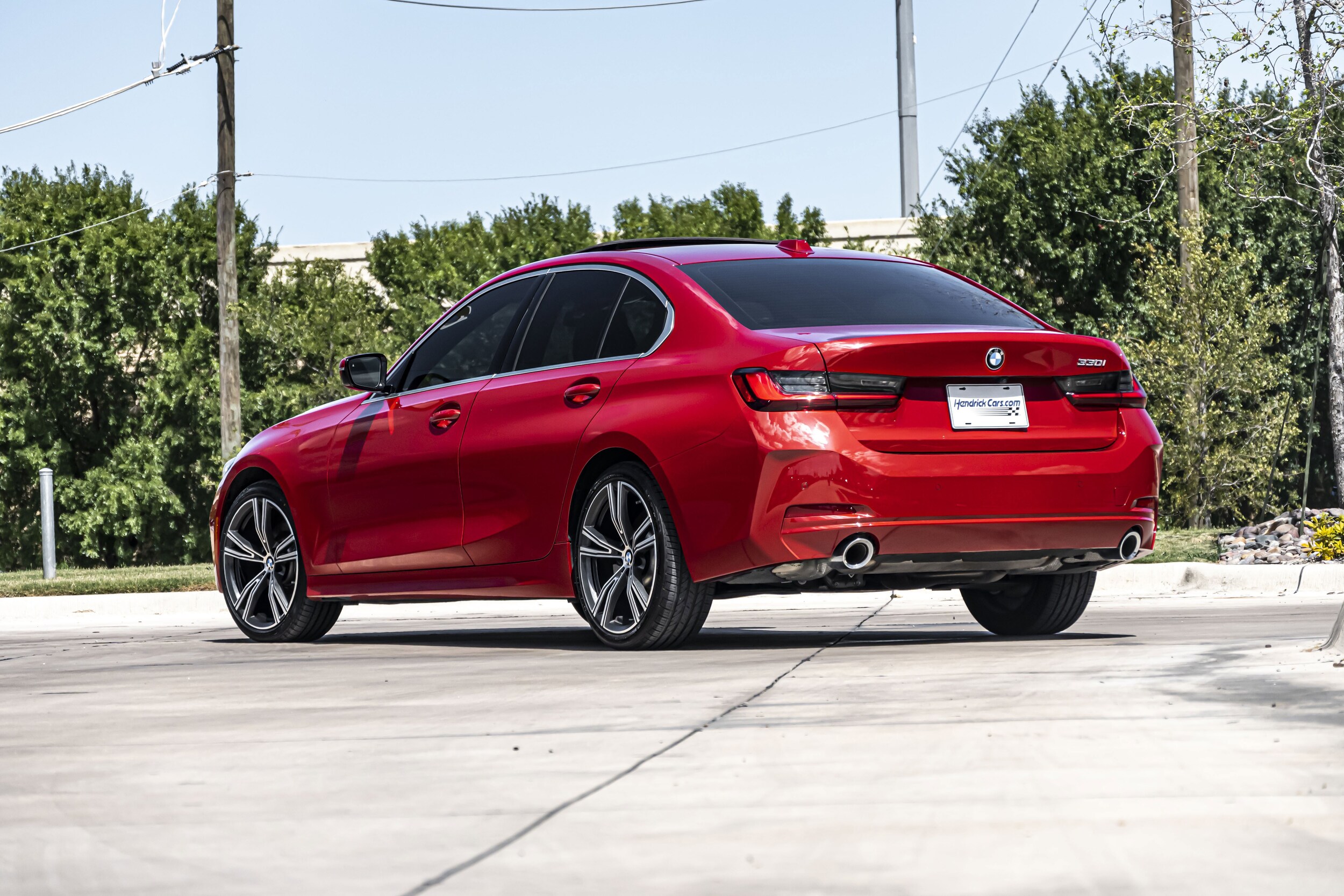 2024 Bmw 330i photo 2