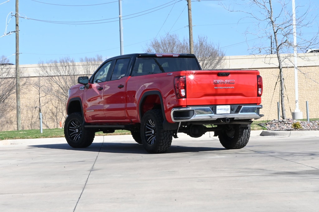 Used 2023 GMC Sierra 1500 Pro 4WD Crew Cab Pickup