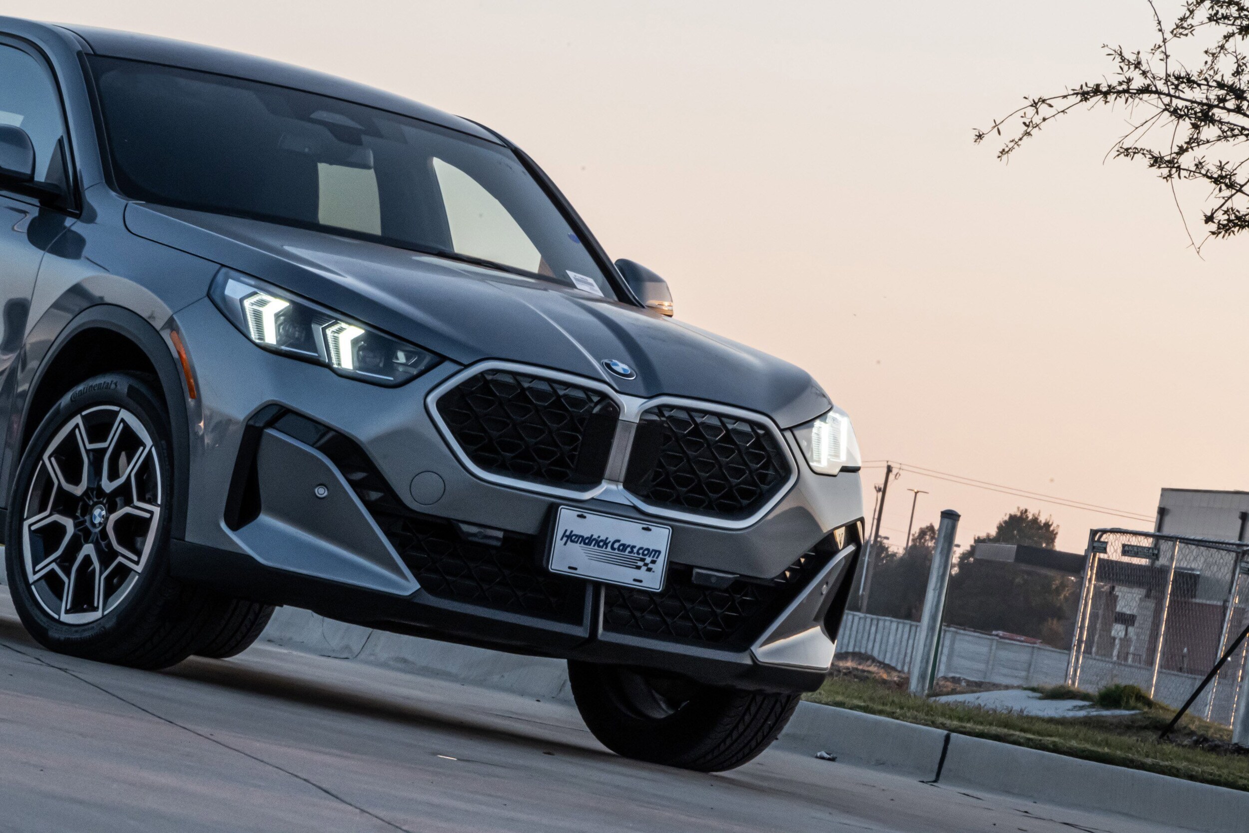 2025 Bmw X2 xDrive28i photo 3