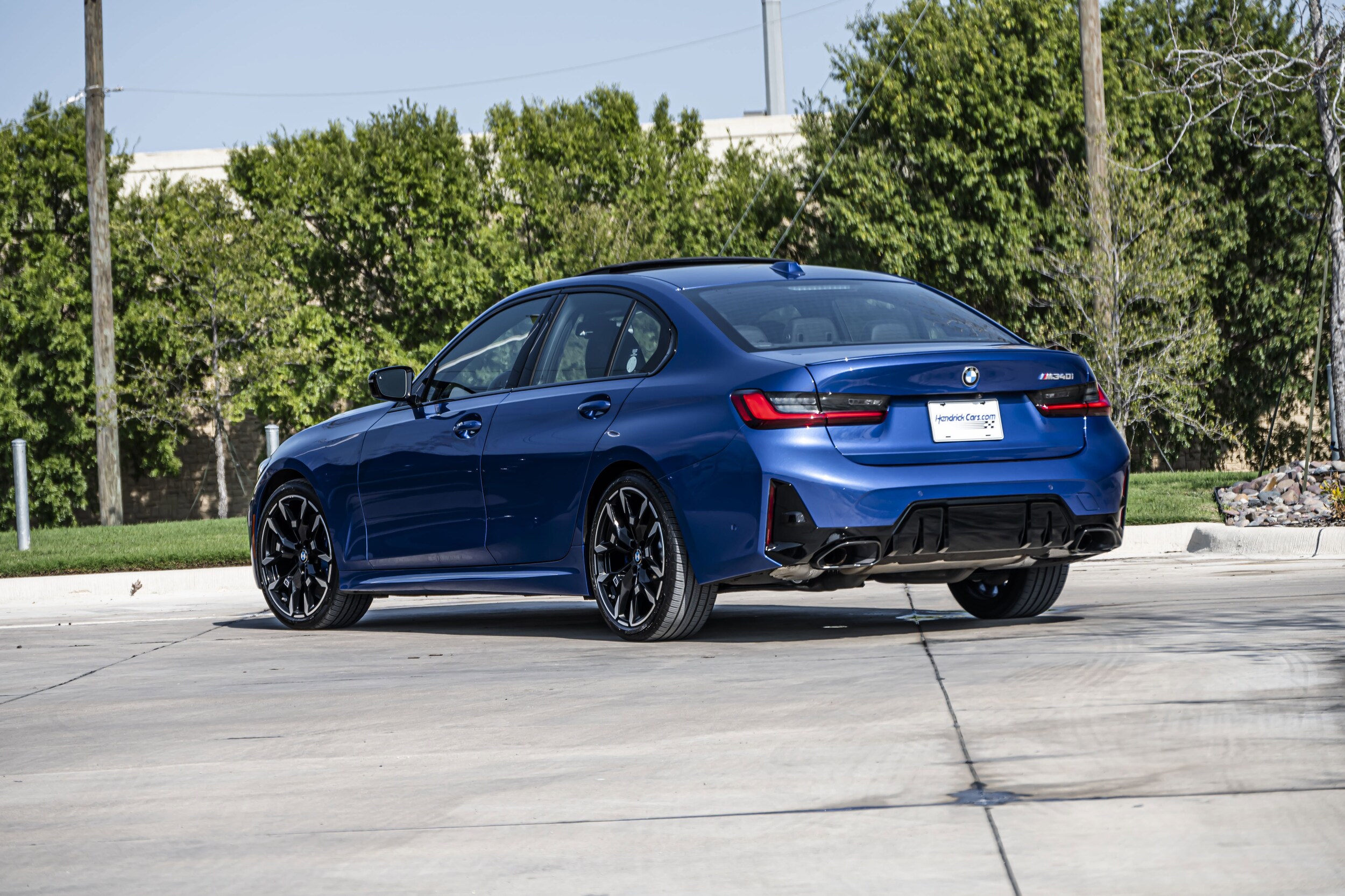 2025 Bmw M340i photo 2