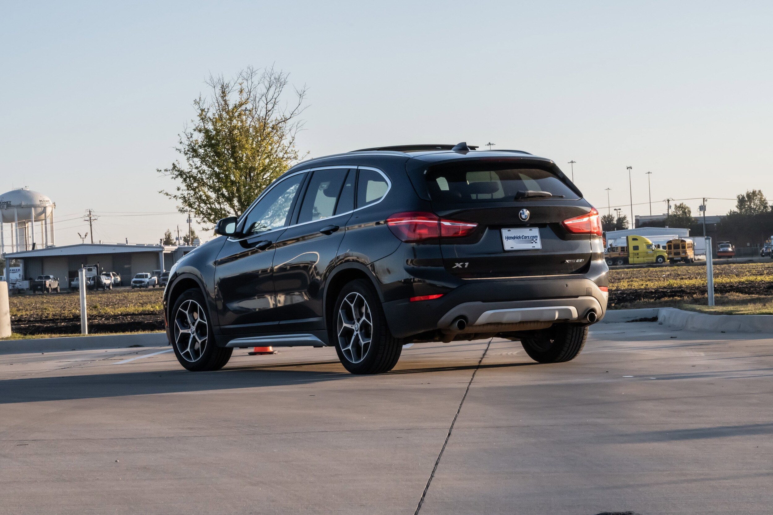 2019 Bmw X1 XDrive28i photo 2
