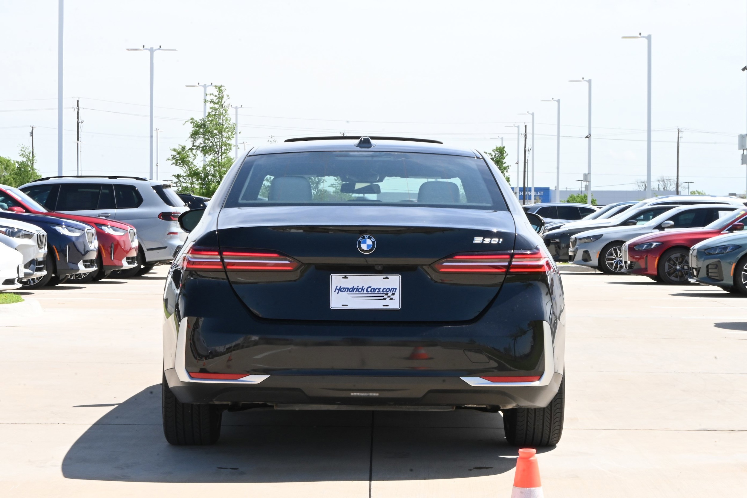 2024 BMW 5 Series 530i photo 3