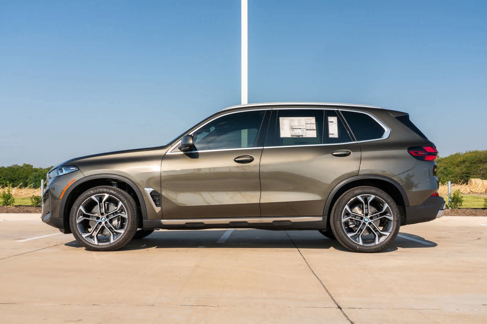 2025 BMW X5 sDrive40i photo 6