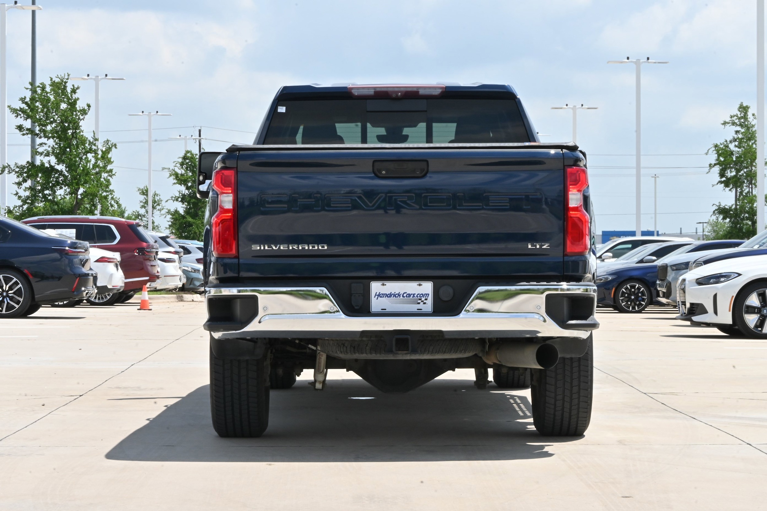 2020 Chevrolet Silverado 2500HD LTZ 4WD Crew Cab photo 6
