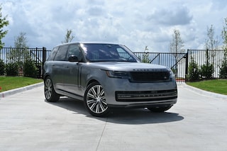 2023 Land Rover Range Rover SE SUV