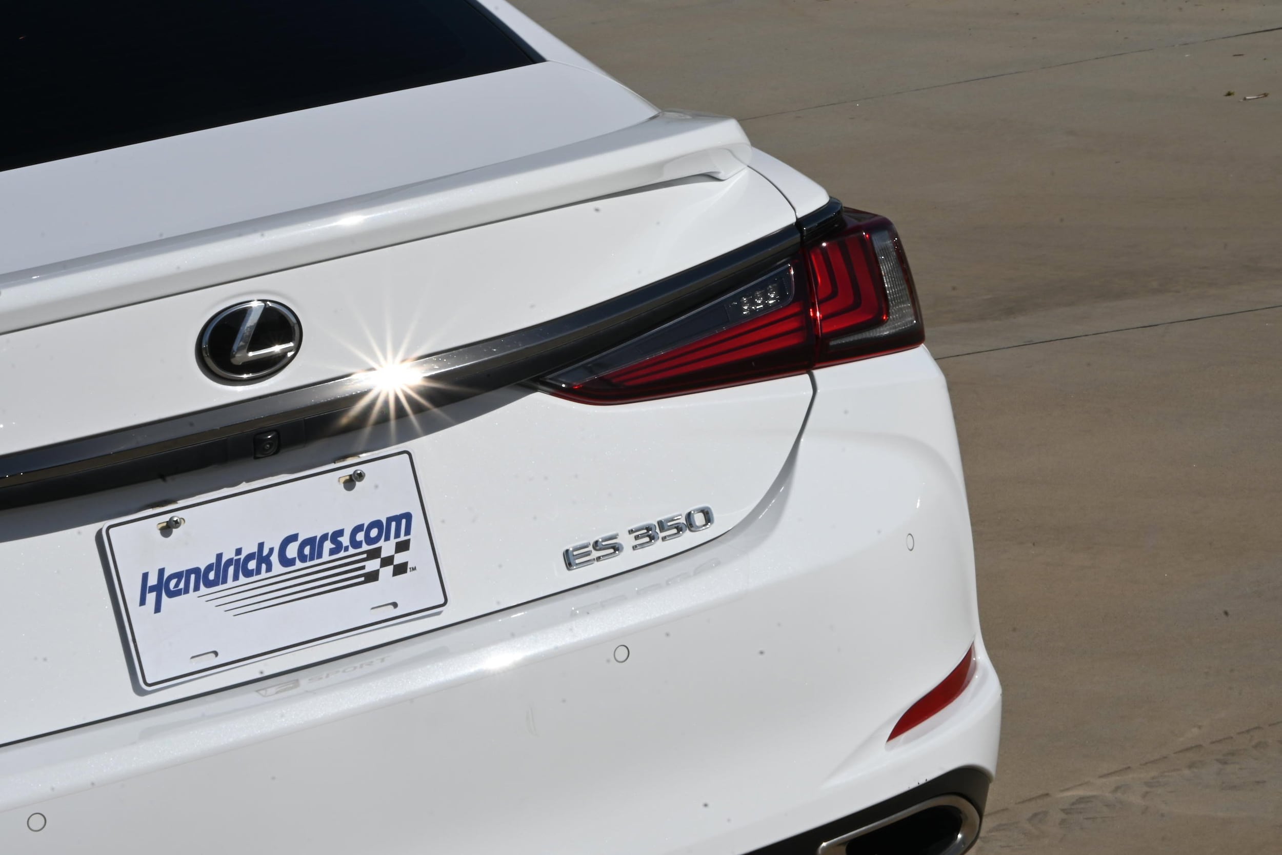 2022 LEXUS ES 350 F SPORT photo 5