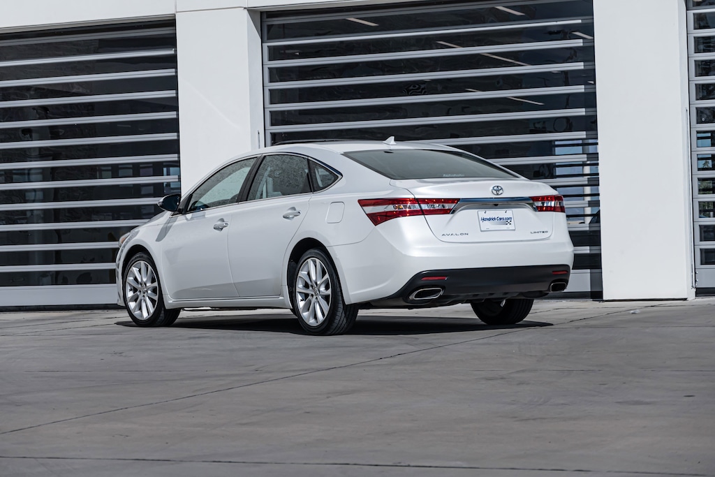Used 2014 Toyota Avalon Limited Sedan